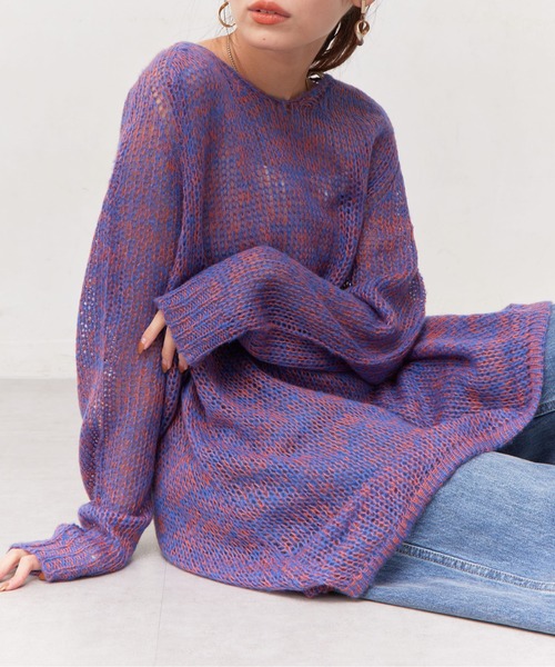 Chez toi(シェトワ)の「モヘアライクシアーVネックプルオーバー(ニット/セーター・レディース・オフホワイト/ブラック/ブルー・FREE)」の2枚目の写真