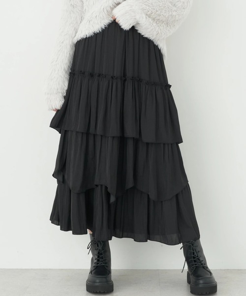 earth music&ecology（アースミュージックアンドエコロジー）の「ランダムティアードスカート（スカート・レディース・グリーン/ベージュ/ブラック・FREE）」の2枚目の写真