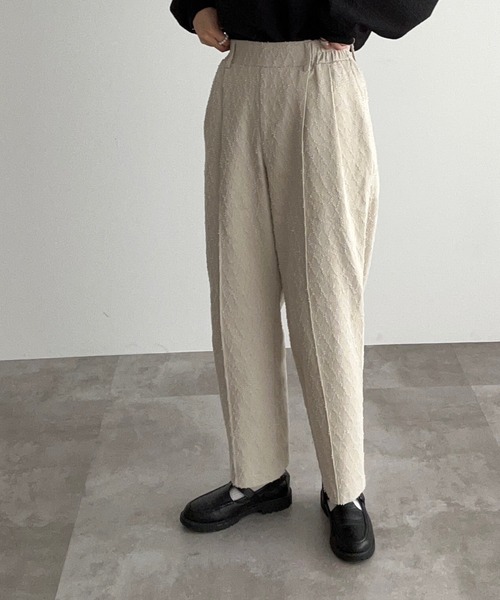 pairmanon（ペアマノン）の「【ママサイズ】ダイヤ柄 ジャガード タックパンツ（その他パンツ・レディース・ブラック/ベージュ・FREE）」の2枚目の写真