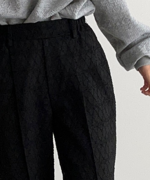 pairmanon（ペアマノン）の「【ママサイズ】ダイヤ柄 ジャガード タックパンツ（その他パンツ・レディース・ブラック/ベージュ・FREE）」の4枚目の写真