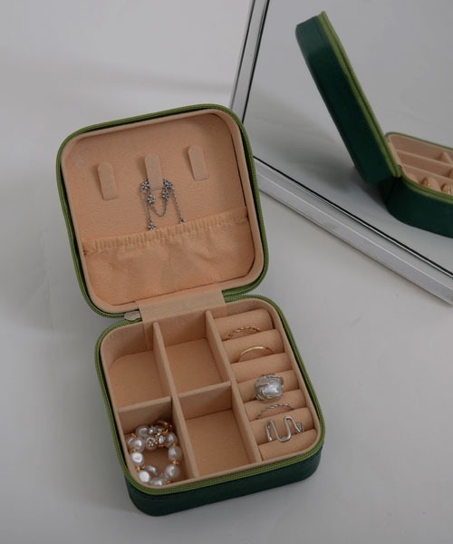 セール】【resonance】シンプルデザイン アクセサリーケース