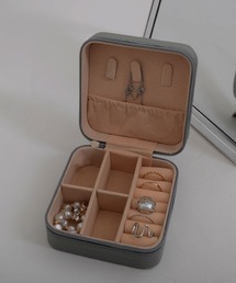 VIBGYOR Women（ヴィブジョー　ウィメン）の「【resonance】シンプルデザイン アクセサリーケース/アクセサリー収納/ジュエリーボックス（収納グッズ）」