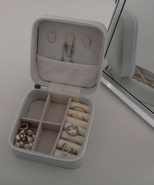 セール】【resonance】シンプルデザイン アクセサリーケース