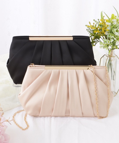 Lace Ladies(レースレディース)の「メタリック バー タック プリーツ クラッチ バッグ(クラッチバッグ・レディース・ブラック/アイボリー・FREE)」の19枚目の写真