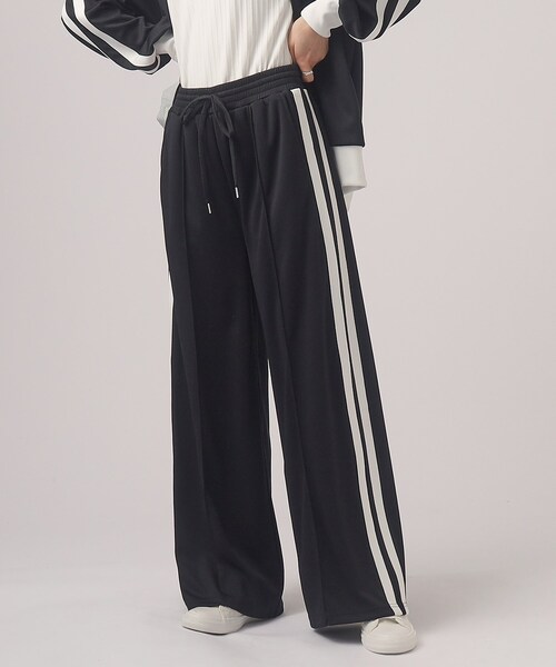 Cutie Blonde(キューティーブロンド)の「◆【セットアップ可】ライン入り トラックワイドパンツ(その他パンツ・レディース・グレー/ネイビー/ブラック・02/03/04)」の2枚目の写真