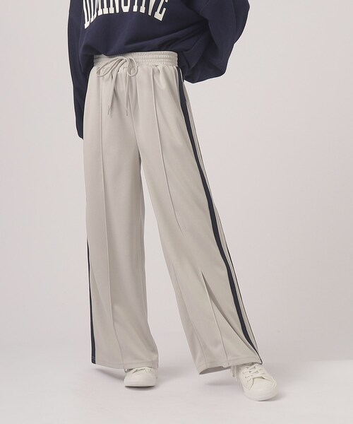 Cutie Blonde(キューティーブロンド)の「◆【セットアップ可】ライン入り トラックワイドパンツ(その他パンツ・レディース・グレー/ネイビー/ブラック・02/03/04)」の5枚目の写真