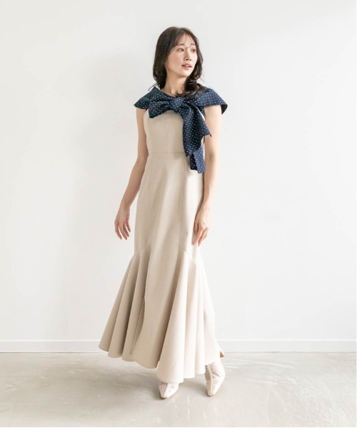RANDA（ランダ）の「ハイウエストマーメイドキャミワンピース（ワンピース・レディース・ベージュ/グレー/ブラック・1/0）」の6枚目の写真