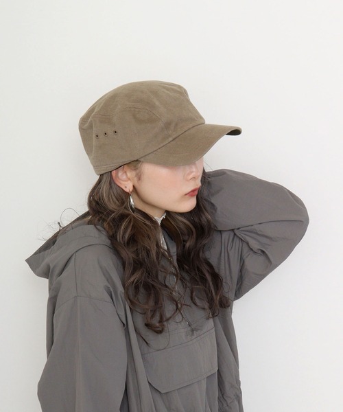 Well-Tailored（ウェルテイラード）の「Well-Tailored WORK CAP STANDARD（キャップ・メンズ・ブラック/ベージュ・FREE）」の2枚目の写真