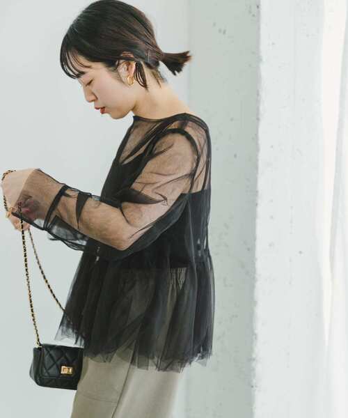 ITEMS URBANRESEARCH（アイテムズ アーバンリサーチ）の「チュールティアードプルオーバー（その他トップス・レディース・ブラック/モカ・FREE）」の2枚目の写真
