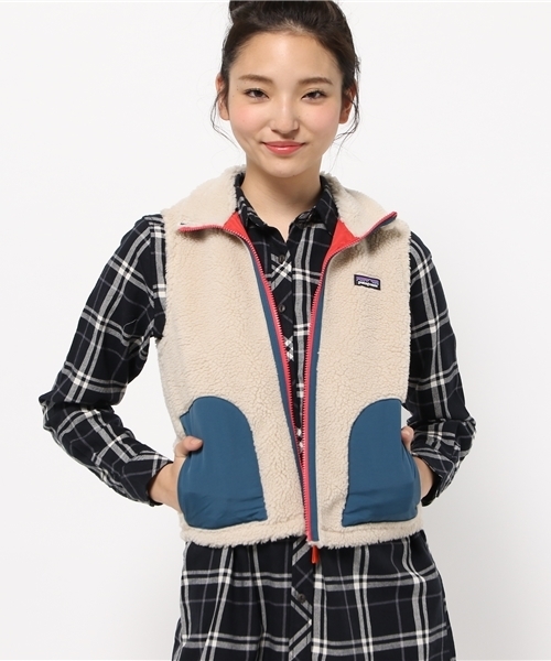 patagonia(パタゴニア)の「Patagonia / Kids Retro-X Vest 15FW(ベスト・レディース・ナチュラル/ネイビー・ONE SIZE)」の3枚目の写真