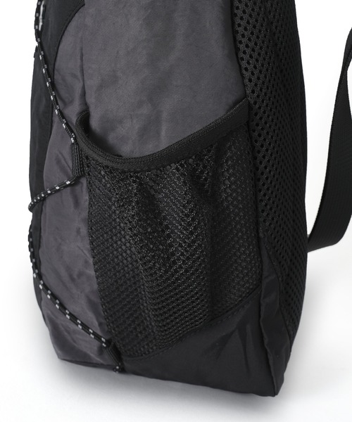 X-girl（エックスガール）の「BUNGEE CORD MINI BAG（ショルダーバッグ・レディース・ブルー/ブラック・ONE SIZE）」の12枚目の写真