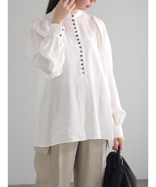 Te chichi（テチチ）の「フロントメニーボタンブラウス（シャツ/ブラウス・レディース・オフホワイト/チャコールグレー/イエロー・F）」の4枚目の写真