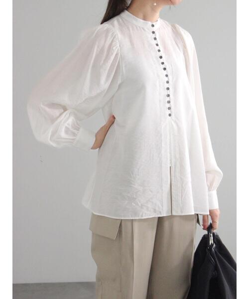 Te chichi（テチチ）の「フロントメニーボタンブラウス（シャツ/ブラウス・レディース・オフホワイト/チャコールグレー/イエロー・F）」の10枚目の写真