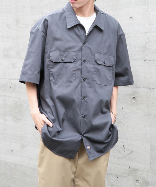 Dickies（ディッキーズ）の「【Dickies】SHIRTS SSFQ　半袖シャツ /1574（シャツ/ブラウス・メンズ・ダークグリーン/ブラック/レッド/ライトグレー/ベージュ/ネイビー/チャコールグレー・S/L/M/XXL/XL）」の3枚目の写真