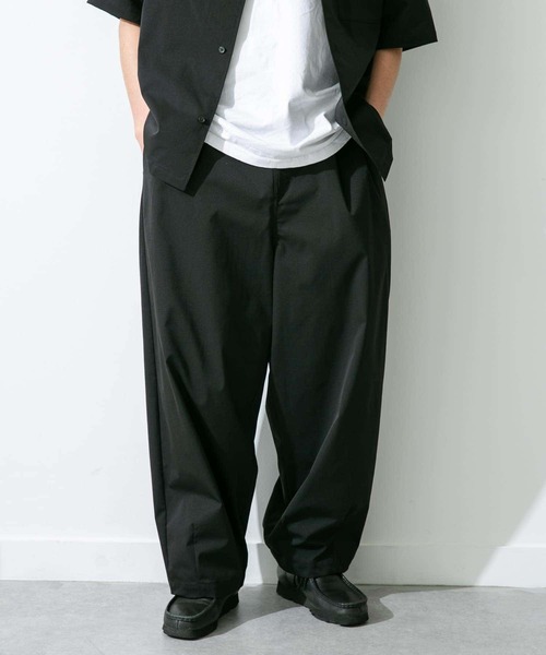 URBAN RESEARCH Sonny Label(アーバンリサーチサニーレーベル)の「『吸水速乾/接触冷感/イージーケア』マルチ機能バルーンパンツ(その他パンツ・メンズ・カーキ/ブラック/ベージュ・LARGE/MEDIUM)」の17枚目の写真