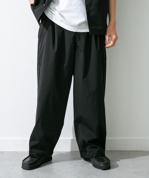 URBAN RESEARCH Sonny Label(アーバンリサーチサニーレーベル)の「『吸水速乾/接触冷感/イージーケア』マルチ機能バルーンパンツ(その他パンツ・メンズ・カーキ/ブラック/ベージュ・LARGE/MEDIUM)」の18枚目の写真