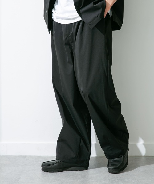 URBAN RESEARCH Sonny Label(アーバンリサーチサニーレーベル)の「『吸水速乾/接触冷感/イージーケア』マルチ機能バルーンパンツ(その他パンツ・メンズ・カーキ/ブラック/ベージュ・LARGE/MEDIUM)」の19枚目の写真