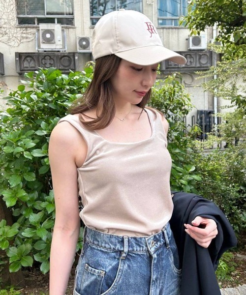 FRAY I.D(フレイアイディー)の「カップインベロアタンクトップ(タンクトップ・レディース・ベージュ/グレー/ブルー/キャメル・FREE)」の3枚目の写真