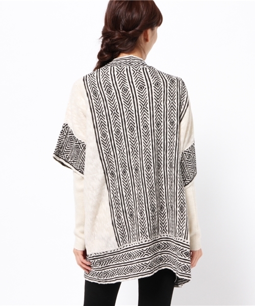 SEVENDAYS=SUNDAY（セブンデイズサンデイ）の「綿麻スラブ　ジャカードトッパーカーディガン（カーディガン/ボレロ・レディース・ネイビー/オフホワイト/グレー・FREE）」の6枚目の写真