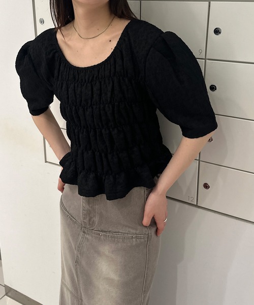 solleim（ソルレム）の「シャーリングパフスリーブブラウス（シャツ/ブラウス・レディース・ブラック/オフホワイト・M）」の10枚目の写真