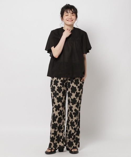 niko and...(ニコアンド)の「ピンタックレースフリルブラウス(シャツ/ブラウス・レディース・ラベンダー/ピンク/ブラック/オフホワイト・MEDIUM/LARGE)」の7枚目の写真