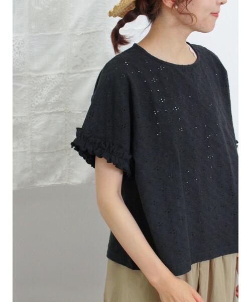 Samansa Mos2（サマンサ モスモス）の「アイレットジャカードフリルカットソー（Tシャツ/カットソー・レディース・キナリ/ブルー/グリーン/ブラック・F）」の7枚目の写真