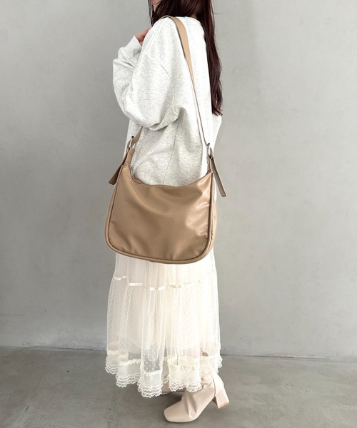 セール】A4収納可 PUショルダーバッグ ユニセックス（ショルダーバッグ