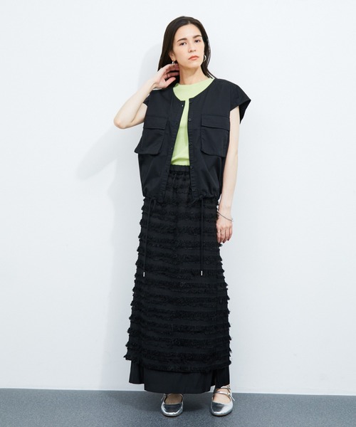le cercle ADAM ET ROPE'(ルセルクルアダムエロペ)の「裾ドロストノースリーブブラウス(シャツ/ブラウス・レディース・ブラック/ダークブラウン・FREE)」の6枚目の写真