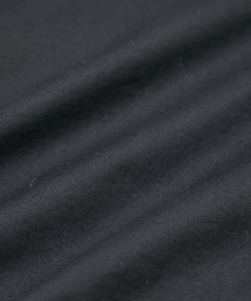le cercle ADAM ET ROPE'(ルセルクルアダムエロペ)の「裾ドロストノースリーブブラウス(シャツ/ブラウス・レディース・ブラック/ダークブラウン・FREE)」の18枚目の写真