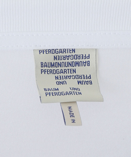 BAUM UND PFERDGARTEN(バウムウンドヘルガーデン)の「【BAUM UND PFERDGARTEN/バウム ウンド ヘルガーデン】starfish tee(Tシャツ/カットソー・レディース・ホワイト・SMALL)」の4枚目の写真