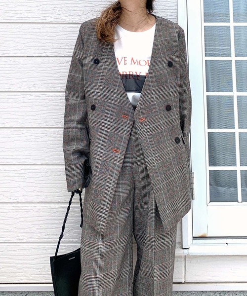 Q（キュー）の「ロゴチュールT（Tシャツ/カットソー・レディース・ホワイト/チャコールグレー・MEDIUM）」の11枚目の写真