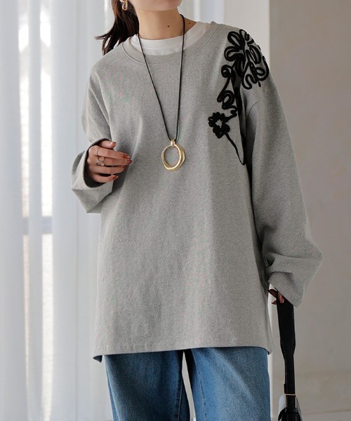 HUG.U(ハグユー)の「刺繍ロンT(Tシャツ/カットソー・レディース・マスタード/レッド/グリーン/ブラック/グレー/ブラック系その他/ライトグレー/ダークグレー/イエロー系その他・FREE)」の14枚目の写真