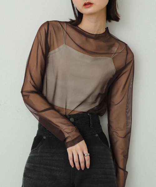 SENSE OF PLACE by URBAN RESEARCH（センスオブプレイスバイアーバンリサーチ）の「タトゥープリントシアートップ（Tシャツ/カットソー・レディース・アイボリー/ネイビー/ブラウン・ONE）」の2枚目の写真