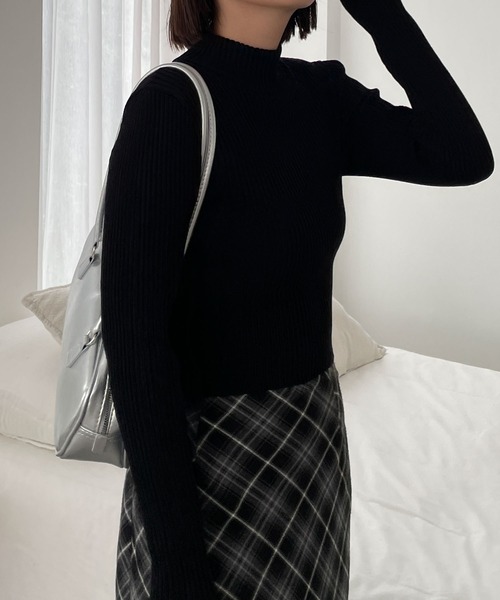 WEGO（ウィゴー）の「WEGO/リブハイネックショートニット（ニット/セーター・レディース・ブルー/スミクロ/ブラック/オフホワイト/その他1・FREE）」の13枚目の写真