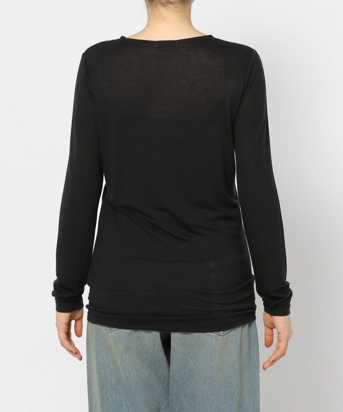 LOWRYS FARM（ローリーズファーム）の「セミシアークルーLS 141102（Tシャツ/カットソー・レディース・オフホワイト/グレー/アイボリー/ブラック・FREE）」の18枚目の写真