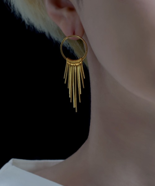 YArKA(ヤーカ)の「【YArKA/ヤーカ】arrange 15 stick earring(pierce) / 光線イメージピアス(ピアス(両耳用)・レディース・ゴールド・FREE)」の1枚目の写真