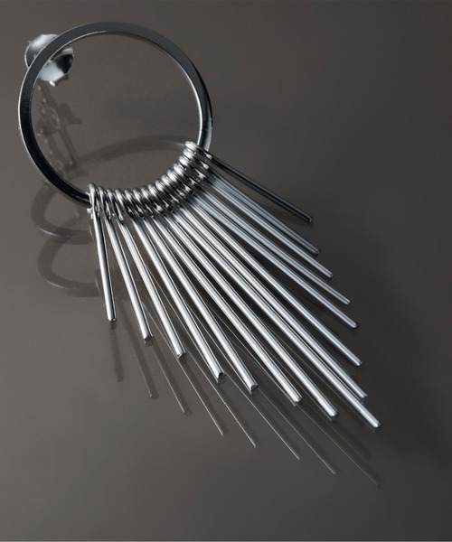 YArKA(ヤーカ)の「【YArKA/ヤーカ】arrange 15 stick earring(pierce) / 光線イメージピアス(ピアス(両耳用)・レディース・ゴールド・FREE)」の3枚目の写真