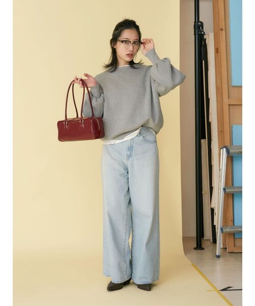 Ungrid（アングリッド）の「【WEB限定】スリーブタックスウェットライクルーズニット（ニット/セーター・レディース・ライトグレー/レッド/ピンク/ブラック/ブルー・FREE）」の12枚目の写真