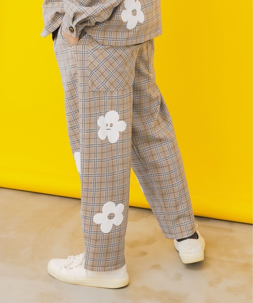 ScoLar Parity（スカラーパリティ）の「343113：パリティのうさぎ花柄 2パターンパンツ（その他パンツ・メンズ・ベージュ/ネイビー・M）」の20枚目の写真