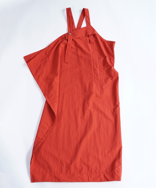 sneeuw（スニュウ）の「カット&フォールドジャンパースカート（ワンピース・レディース・レッド/ブラック・ONESIZE）」の3枚目の写真