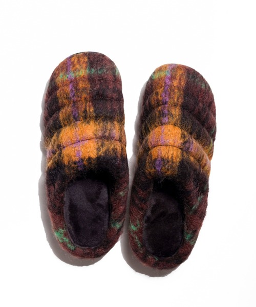 SUBU（スブ）の「SUBU AFTERSCHOOL（スリッポン）」 - WEAR