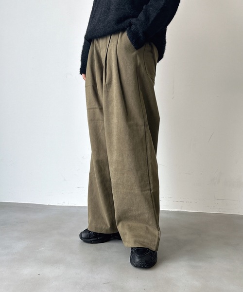 UNDERSTATEMENTs(アンダーステイトメント)の「【ユニセックス】2タック起毛チノワイドパンツ(チノパンツ・メンズ・オフホワイト/カーキ・MEDIUM/SMALL)」の15枚目の写真