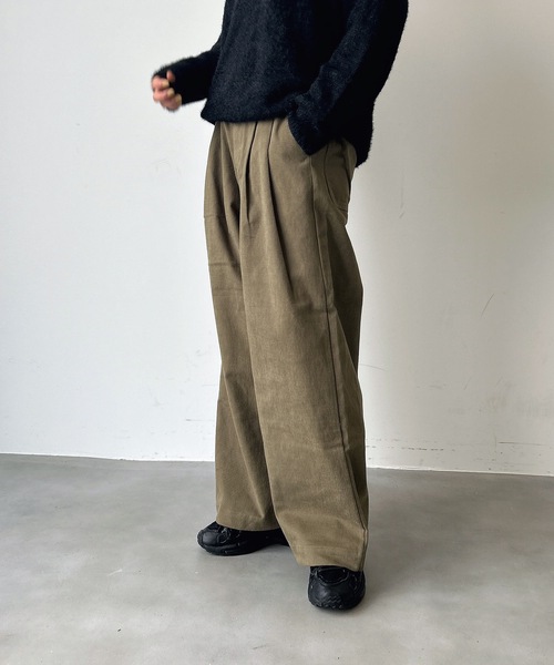 UNDERSTATEMENTs(アンダーステイトメント)の「【ユニセックス】2タック起毛チノワイドパンツ(チノパンツ・メンズ・オフホワイト/カーキ・MEDIUM/SMALL)」の16枚目の写真