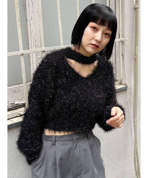 MURUA（ムルーア）の「フェザーチョーカーニット（ニット/セーター・レディース・ブラック/アイボリー/ボルドー/ブルー・FREE）」の5枚目の写真