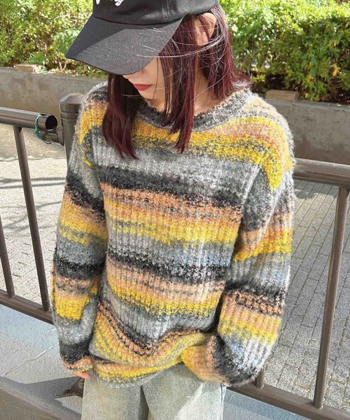 INGNI（イング）の「畦グラデーションシャギーニット（ニット/セーター・レディース・マスタード/ブルー/オレンジ・M）」の2枚目の写真