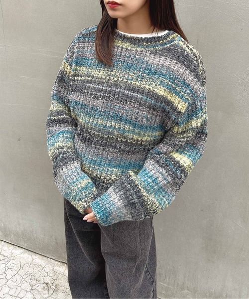 INGNI（イング）の「畦グラデーションシャギーニット（ニット/セーター・レディース・マスタード/ブルー/オレンジ・M）」の5枚目の写真