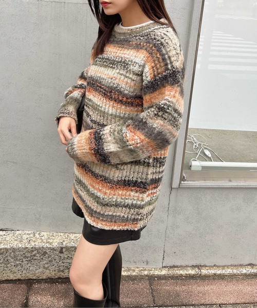 INGNI（イング）の「畦グラデーションシャギーニット（ニット/セーター・レディース・マスタード/ブルー/オレンジ・M）」の13枚目の写真