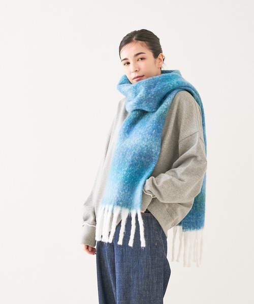 collex（コレックス）の「グラデーションマフラー（マフラー・レディース・ブラウン系その他/ブルー系その他・フリー）」の3枚目の写真