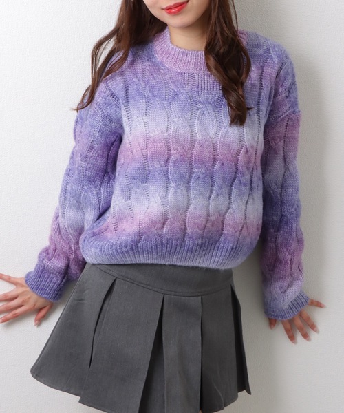 Lace Ladies(レースレディース)の「ラウンドネック ショート丈 グラデーション 配色 リブ ケーブルニット トップス(ニット/セーター・レディース・グレー/グリーン/パープル/イエロー・FREE)」の14枚目の写真