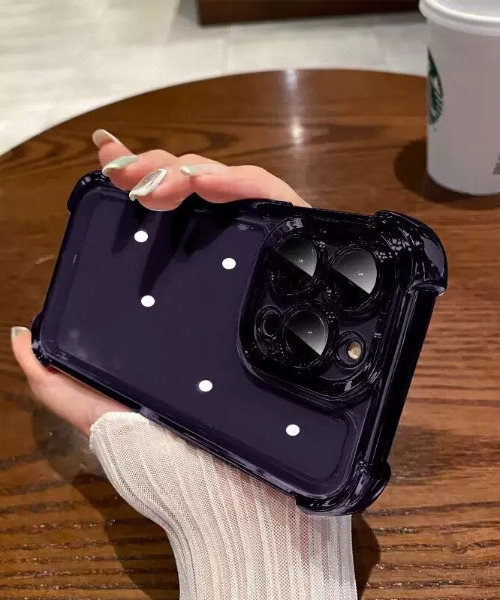 SILVER BULLET（シルバーバレット）の「『SBLTR』iPhone11 iPhone12 iPhone13 iPhone14 iPhone15 iphone16 Pro/Pro Max/Plus メッキ縁クリアデザイン iphoneケース スマホカバー（スマホケース/カバー・レディース・ブルー系その他/ブラック/パープル系その他/グリーン系その他/ゴールド系その他/シルバー系その他・iPhone 14 Plus/iPhone 14/iPhone 12 Pro/iPhone 12/iPhone 11 Pro/iPhone 11/iPhone 16 Pro/iPhone 16/iPhone 15 Pro/iPhone 15/iPhone 14 Pro/iPhone 13 Pro/iPhone 13/iPhone 12 Pro Max/iPhone 11 Pro Max/iPhone 13 Pro Max/iPhone 16 Pro Max/iPhone 16 Plus/iPhone 15 Pro Max/iPhone 15 Plus/iPhone 14 Pro Max）」の4枚目の写真